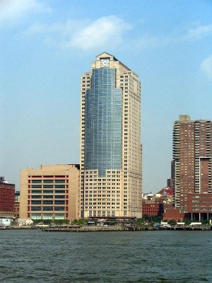 Waterways Boat Cruise NYC (around Manhattan island) 184.JPG